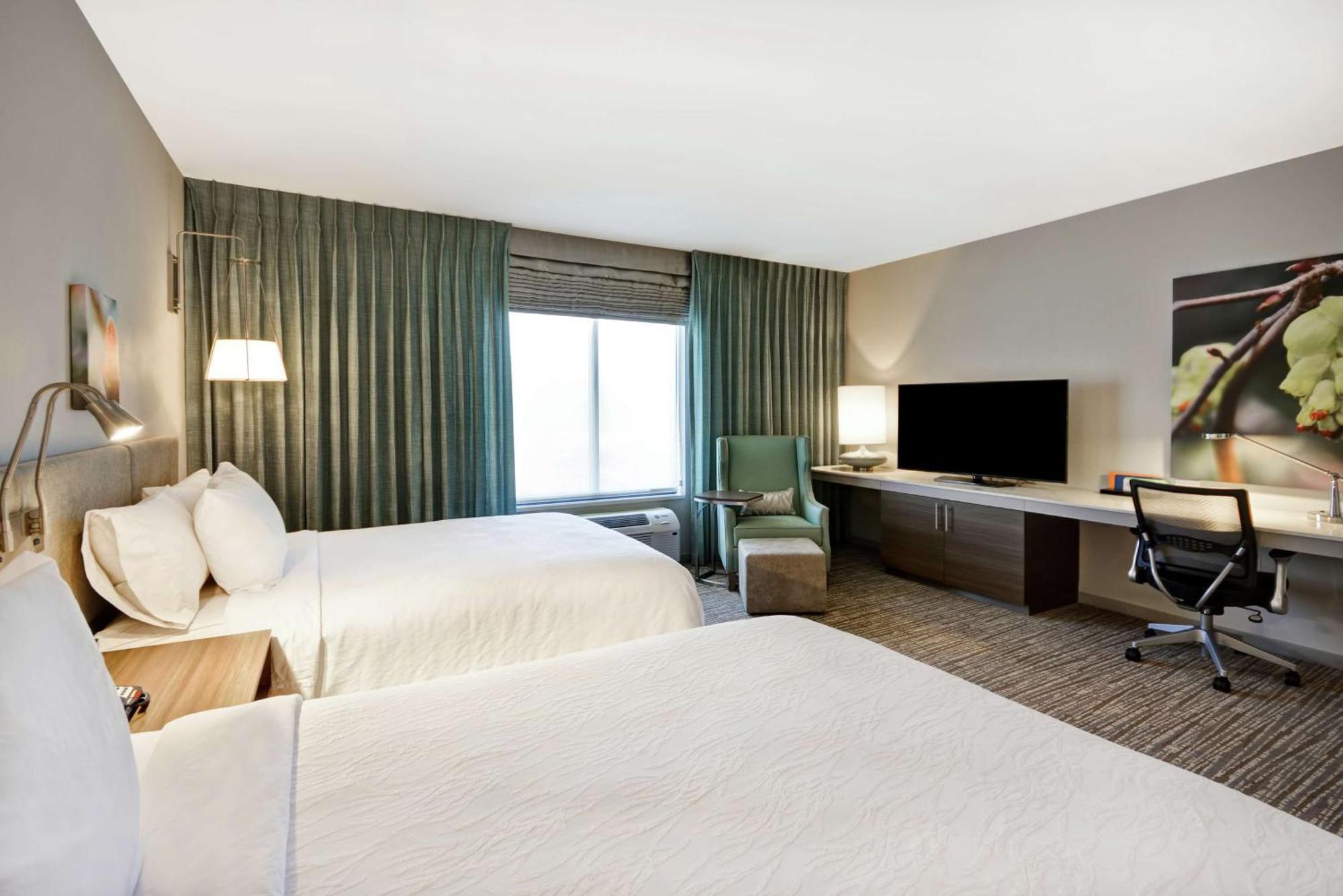 Hilton Garden 3*